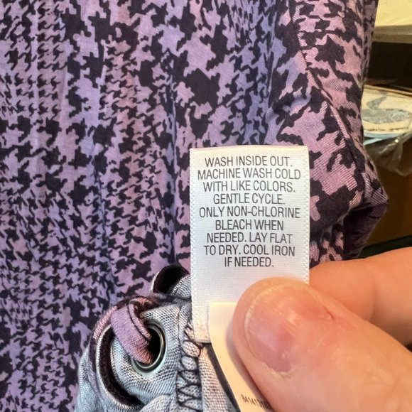 Croft & Barrow 3X Dark and Light Purple 3/4 Length Sleeve Tee - Picture 7 of 7